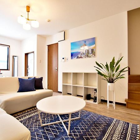 Appartement Clomtown E à Ishigaki  Extérieur photo